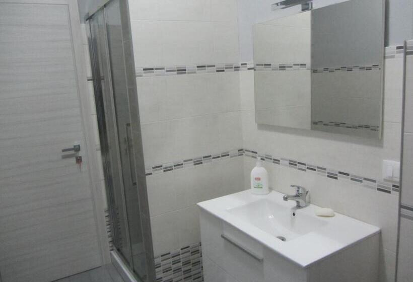 Standard room with outdoor bath, Casa Normanna