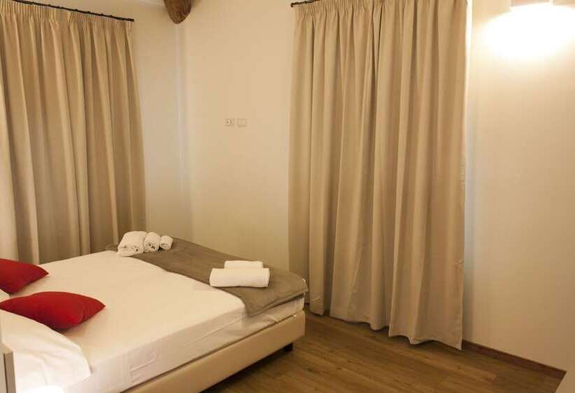 اتاق استاندارد, Garda Relais