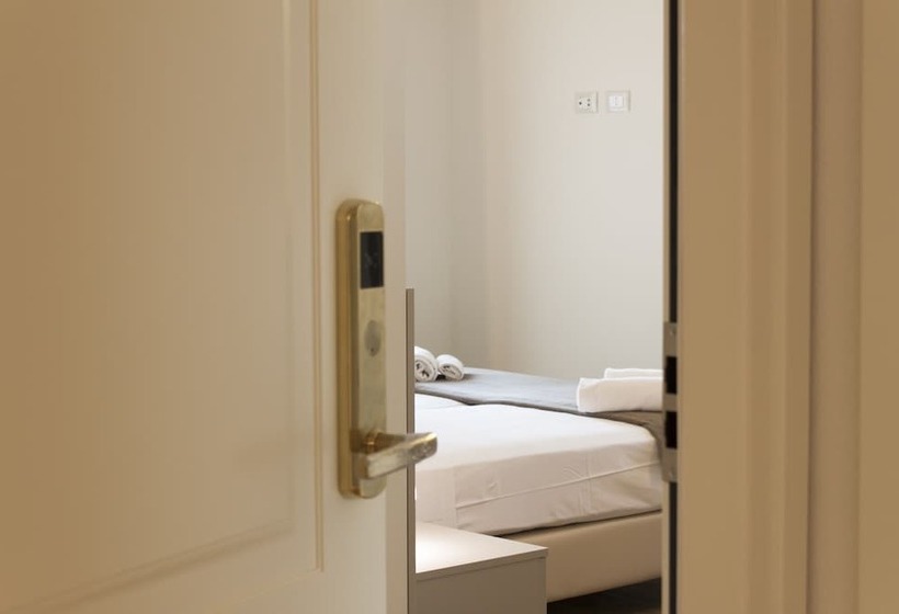اتاق استاندارد, Garda Relais