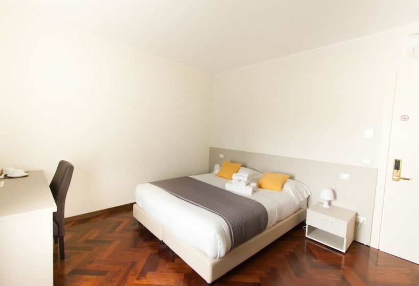 اتاق سوپریور, Garda Relais