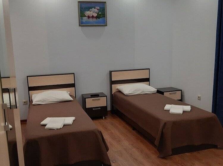 Номер Стандарт, Na Polyane