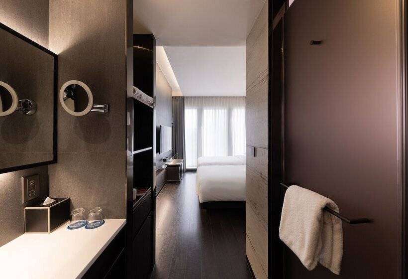 اتاق استاندارد با چشم‌انداز شهر, Four Points By Sheraton Seoul, Gangnam