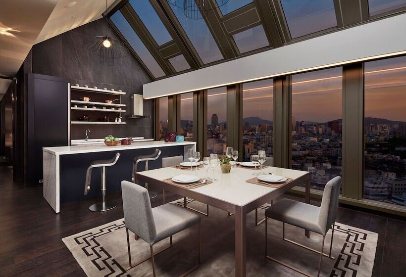 اتاق پنت هاوس, Four Points By Sheraton Seoul, Gangnam