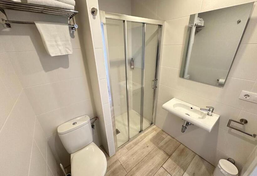 四人标准间, Agi Gloria Rooms