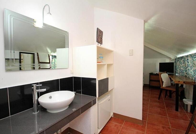 חדר דלוקס, Bluewaves Beach House