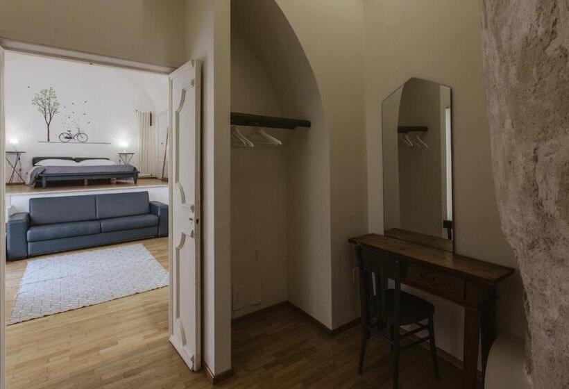 اتاق استاندارد چهار تخته, L'arturo B&b