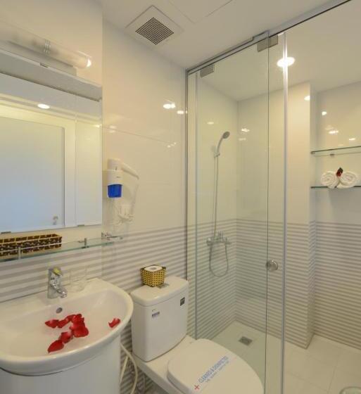 اتاق لوکس با چشم‌انداز شهر, Hanoi Prime Garden Hotel & Spa