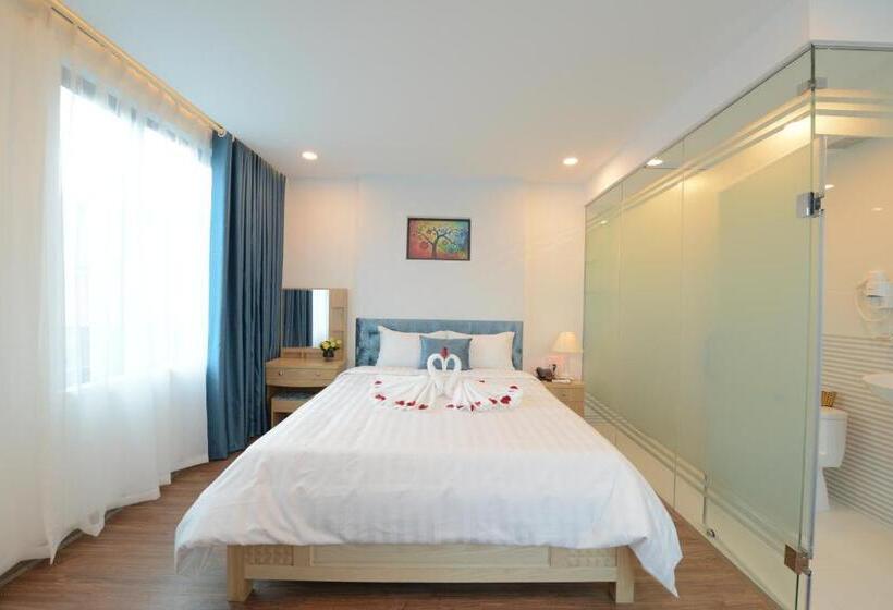 سوییت جونیور با بالکن, Hanoi Prime Garden Hotel & Spa
