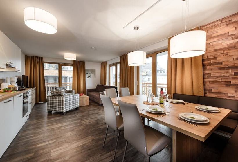 Апартаменты 2 Спальни с Террасой, Alpenparks Chalet & Apartment Areitxpress
