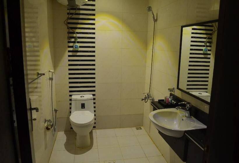 Apartamento 2 Dormitórios, Taleen Al Nakheel Apartment