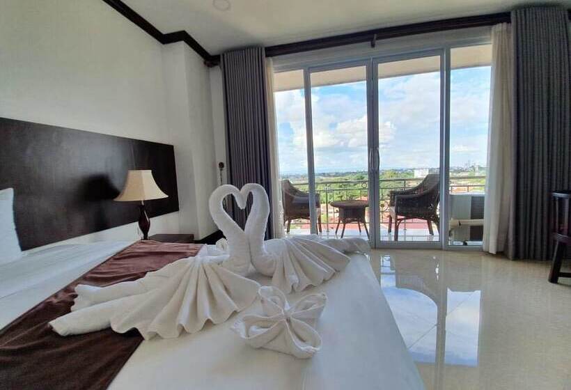 Номер Deluxe, Continental Plaza Vientiane