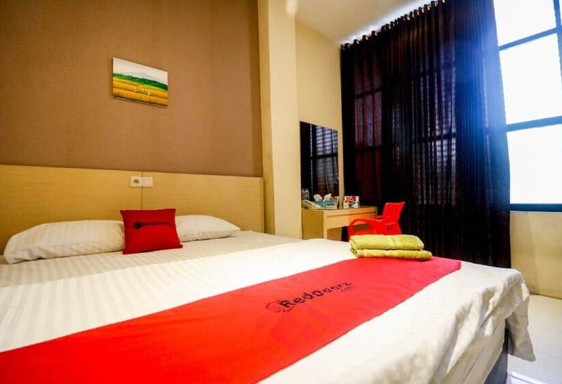 اتاق استاندارد, Reddoorz Near Pasar Tarapung Siring Banjarmasin