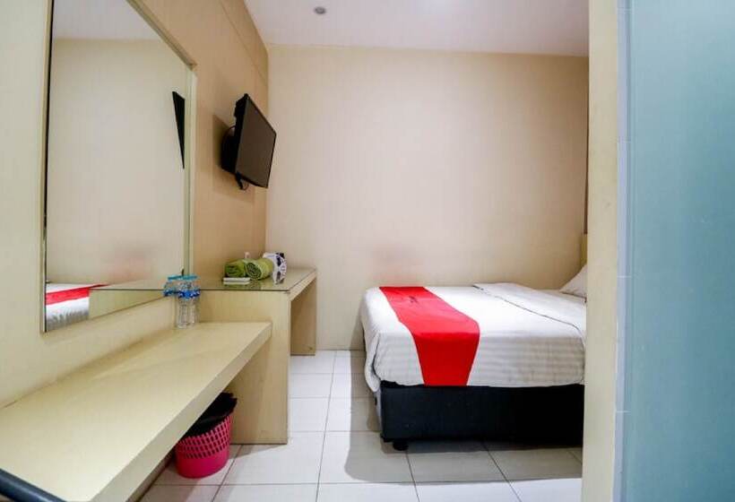 اتاق اکونومی, Reddoorz Near Pasar Tarapung Siring Banjarmasin