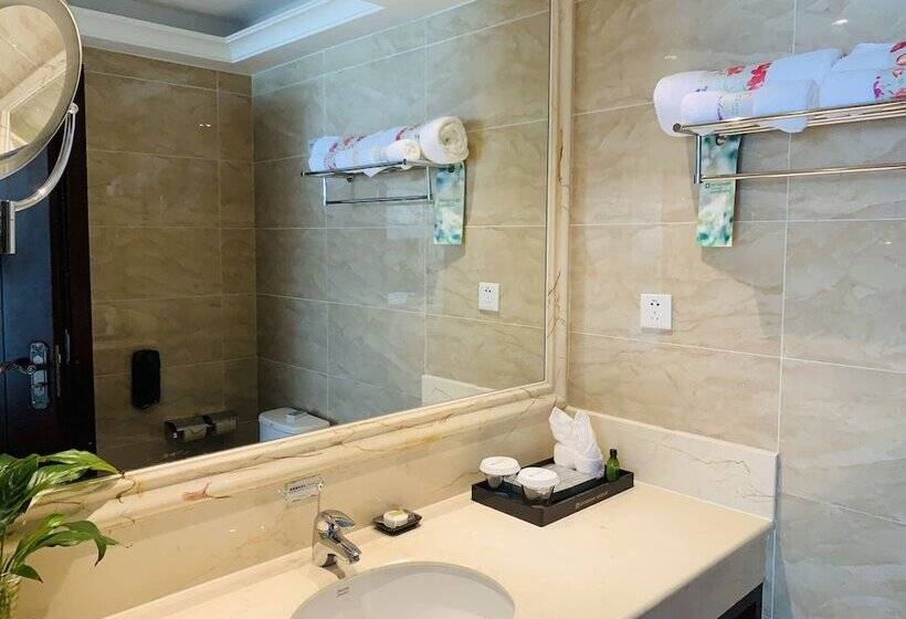 Люкс Вид на Море, Wyndham Garden Wenchang Nanguo
