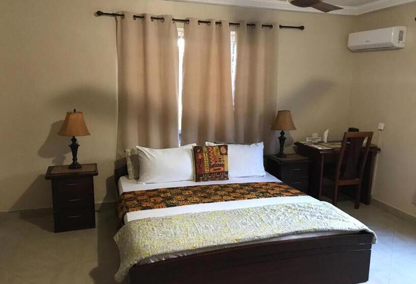 Номер Deluxe, Coconut Pointe Villa & Beach Resort