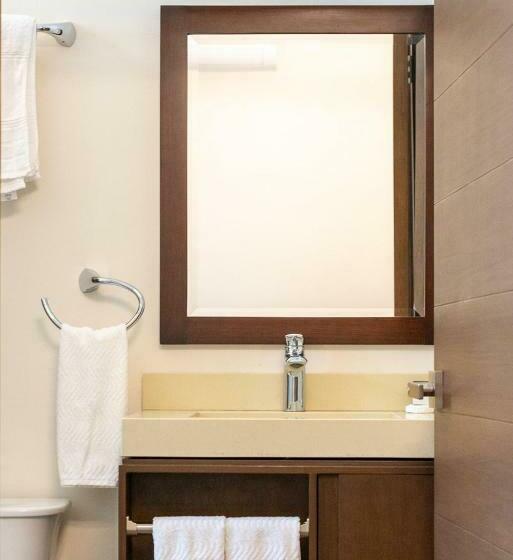 Quarto Estandar, Posada Xr