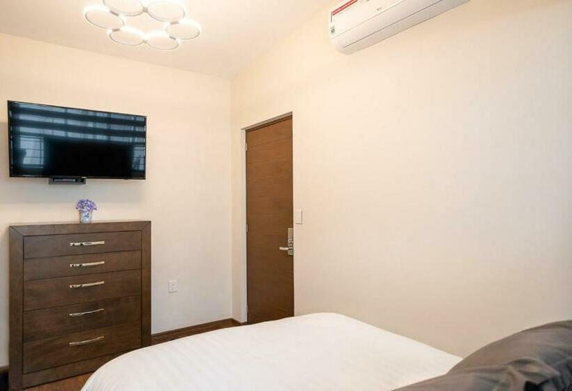 Quarto Estandar, Posada Xr