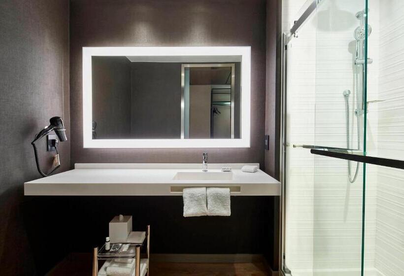 חדר סטנדרט עם מיטת קינג, Residence Inn by Marriott Nashville Downtown/Convention Center