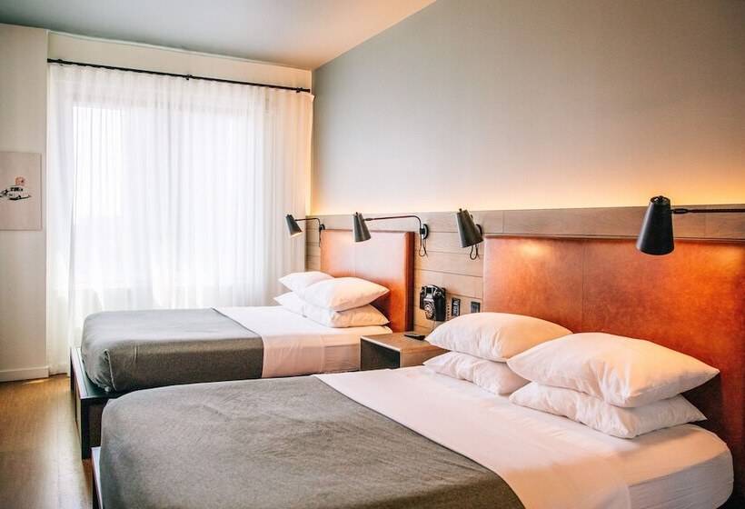 اتاق استاندارد با 2 تخت دوبل, Moxy Nyc Downtown