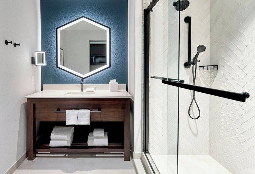 اتاق استاندارد با تخت دو نفره بزرگ, Residence Inn by Marriott Nashville Downtown/Convention Center