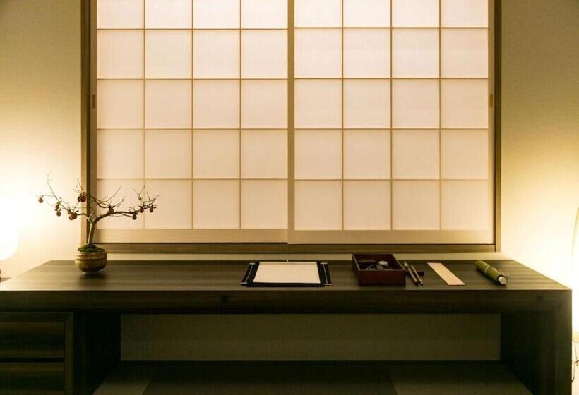 Suíte Júnior, Resol Trinity Kyoto
