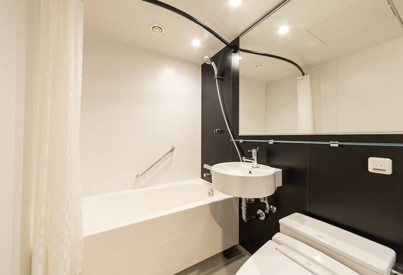 Quarto Estandar, Resol Trinity Kyoto