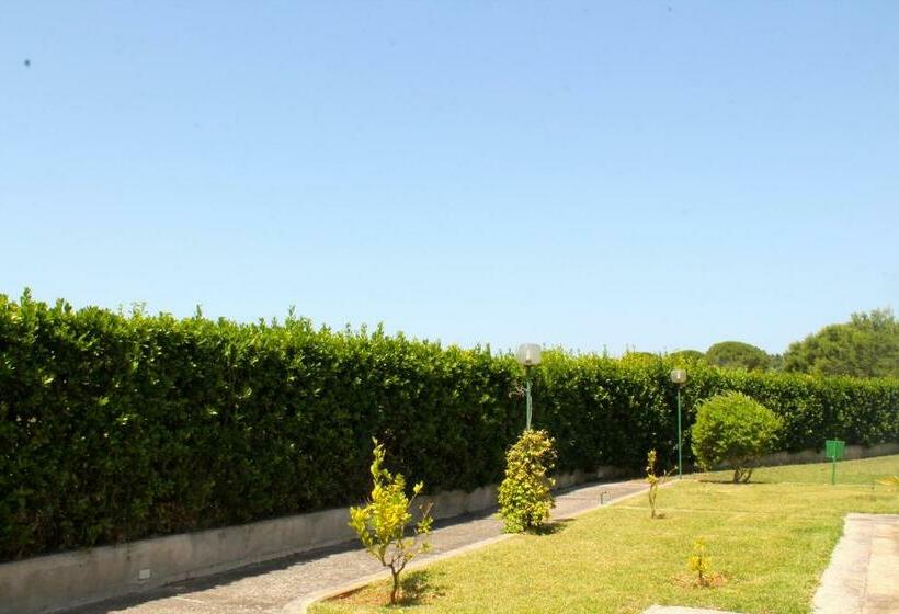 غرفة قياسية ثلاثية, Masseria Fabrizio