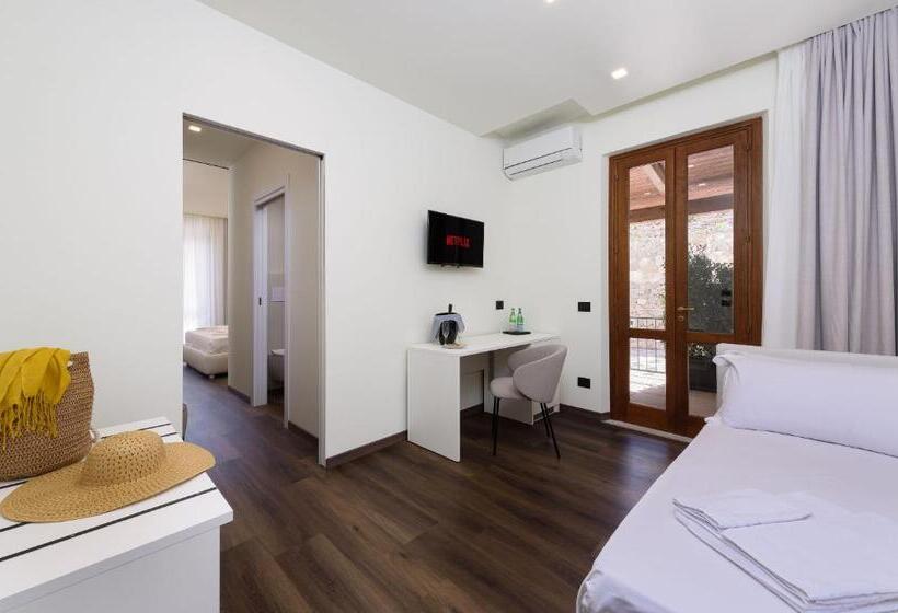 חדר סטנדרט לשלושה, Albergo Auralba