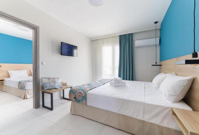 2 Bedrooms Suite Garden View, Mythic Summer