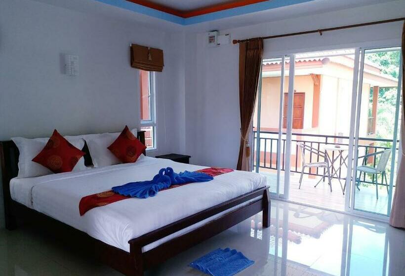 디럭스 룸, Tamarind Lanta Resort