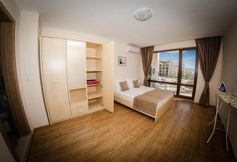 Апартаменты 3 Спальни, Premier Fort Cuisine   Full Board