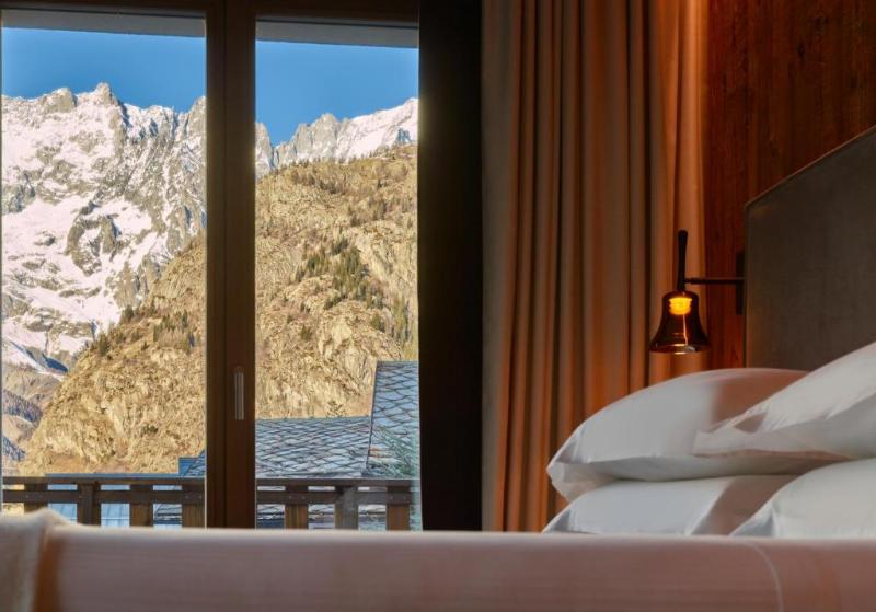 Полулюкс, Le Massif Hotel & Lodge Courmayeur The Leading Hotels Of The World