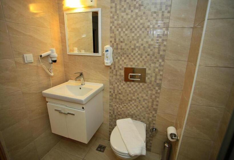 اتاق استاندارد سه نفره, The Marmaris Boutique