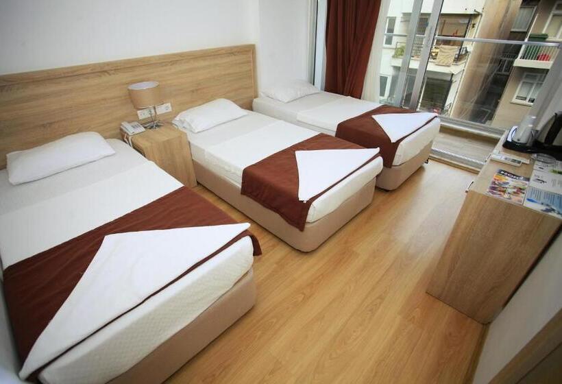 اتاق استاندارد سه نفره, The Marmaris Boutique