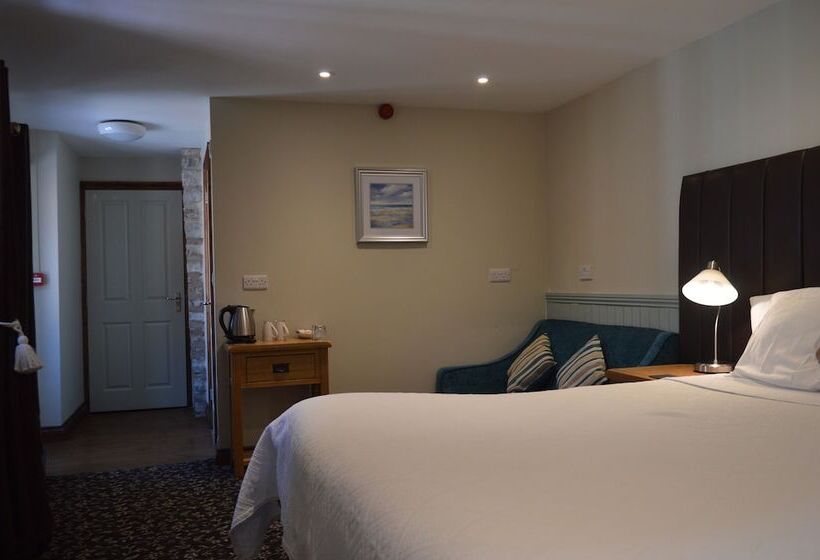 Номер Стандарт Адаптированный для Инвалидов, The Ilchester Arms Hotel, Ilchester Somerset