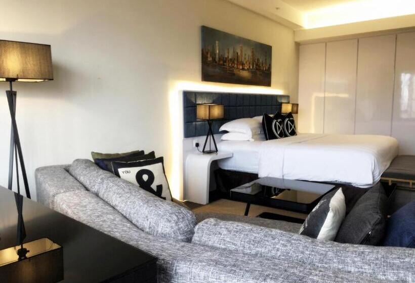 Полулюкс, M Roof Hotel & Residences