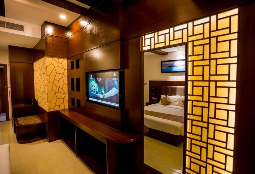 مجموعه ویستا شهر, Zabeer Hotel International
