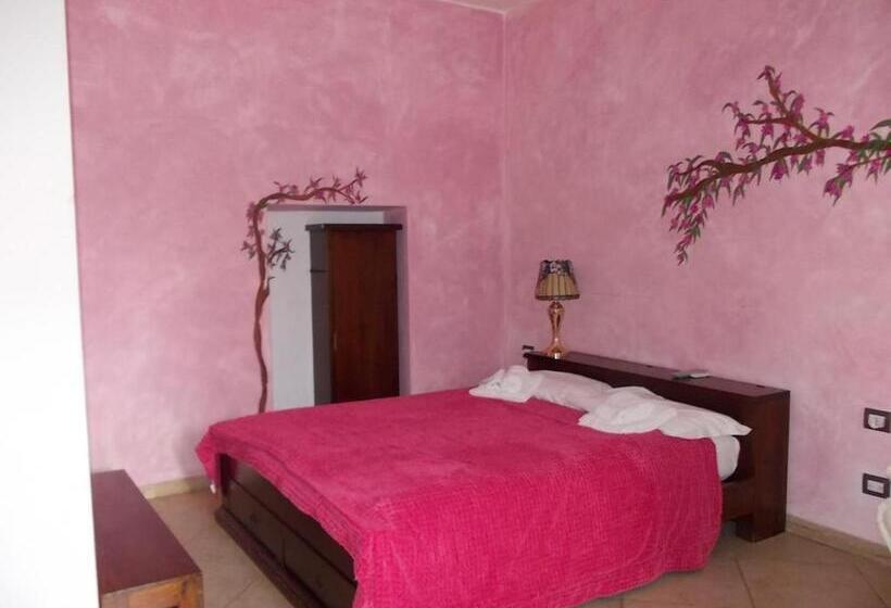 اتاق استاندارد چهار تخته, Agriturismo Le Rondini Di San Bartolo