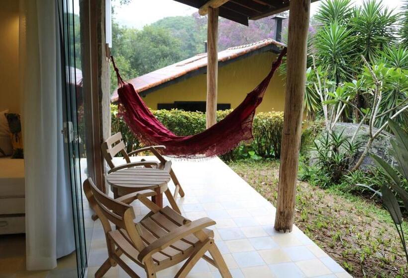 패밀리 방갈로, Auberge Suisse Pousada