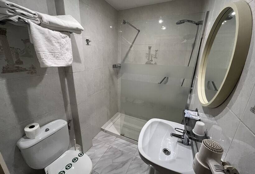 Номер Стандарт, Hostal Tarres