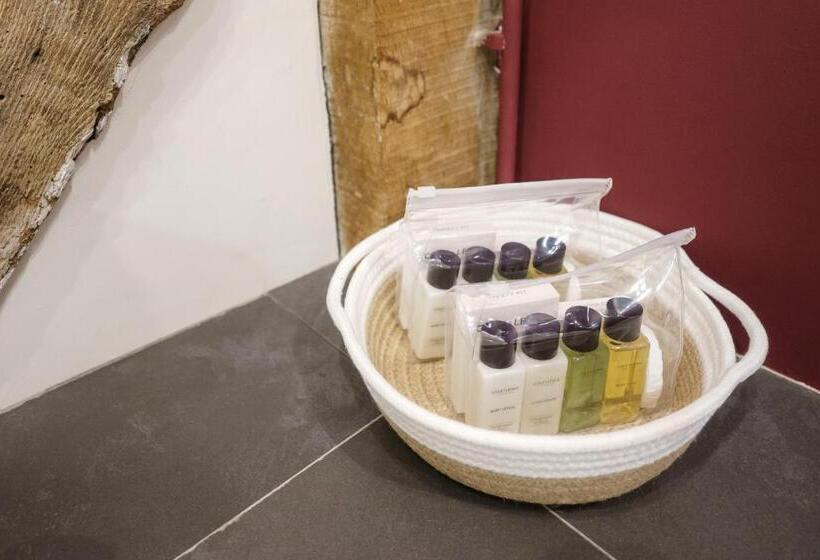 Люкс, The Limes