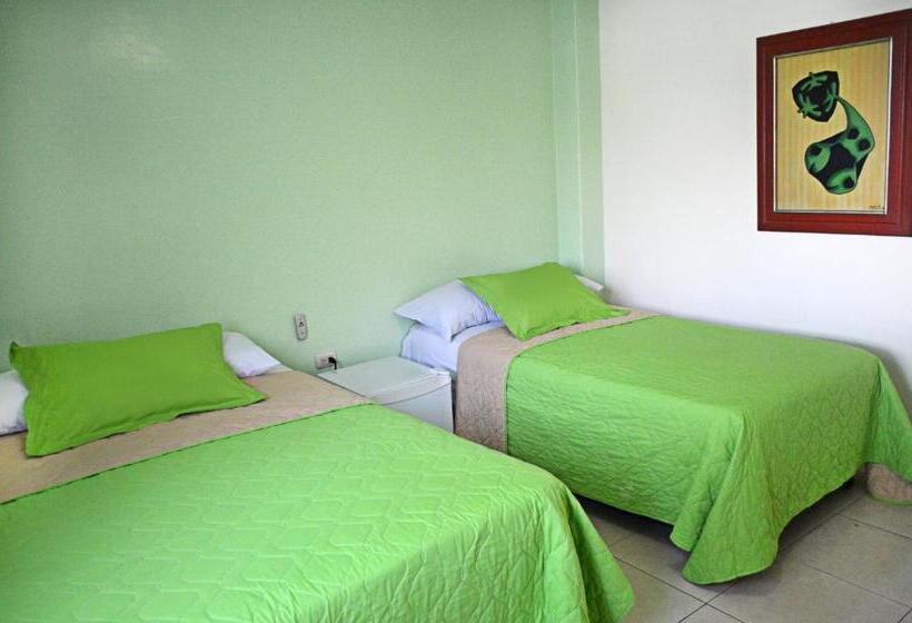 Номер Стандарт, North Star Hostal Guayaquil