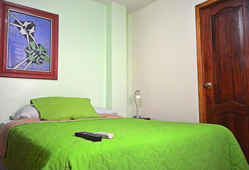 Номер Стандарт Индивидуальный, North Star Hostal Guayaquil