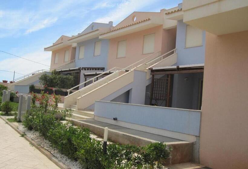 آپارتمان 1 خوابه همکف, Agua Residence