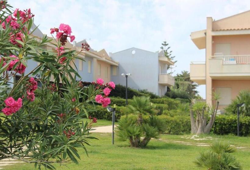 آپارتمان 1 خوابه با بالکن, Agua Residence