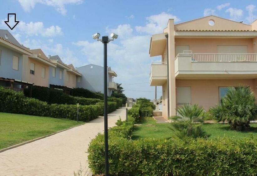 آپارتمان 1 خوابه همکف, Agua Residence