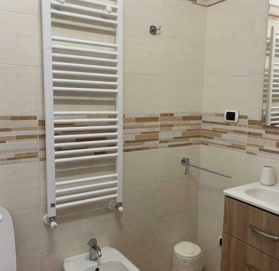 اتاق استاندارد با تخت بزرگ, Agriturismo Tre Tigli