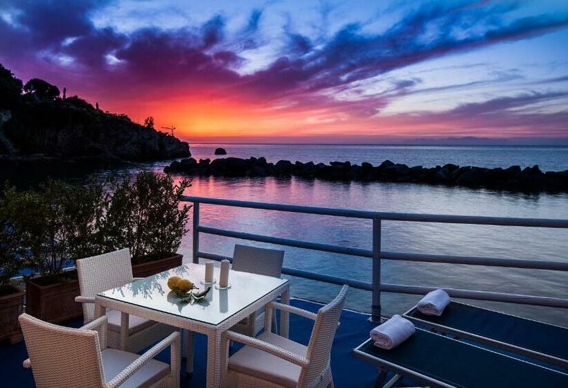 آپارتمان 1 خوابه با چشم‌انداز دریا, Ischia Blu Resort