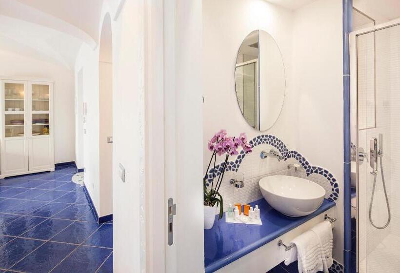 3 Bedroom Deluxe Apartment Sea View, Ischia Blu Resort