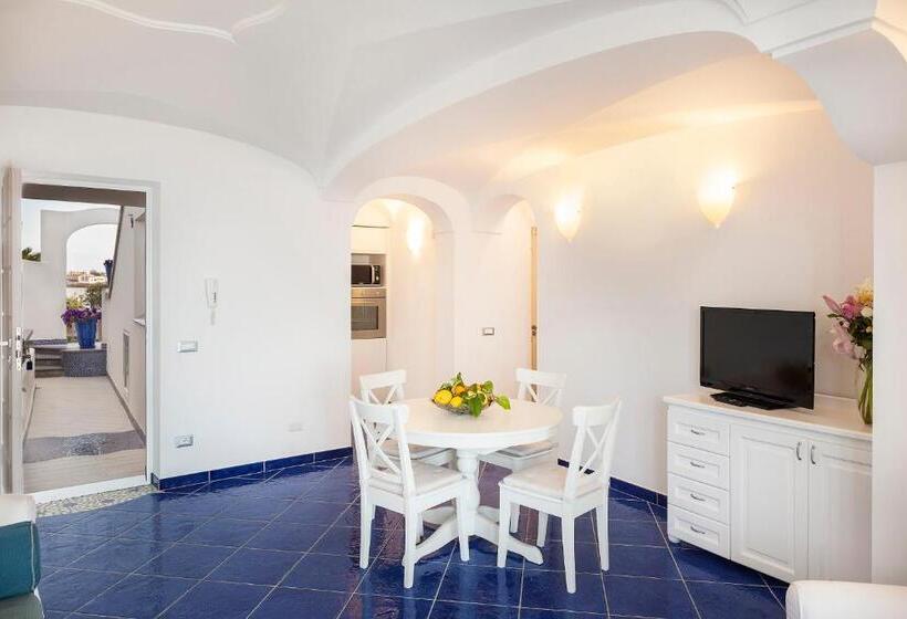 3 Bedroom Deluxe Apartment Sea View, Ischia Blu Resort